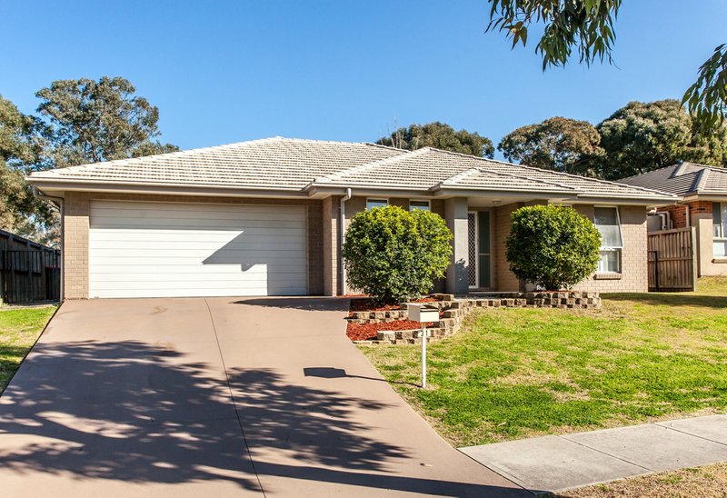 31 Stonebridge Drive, Cessnock NSW 2325