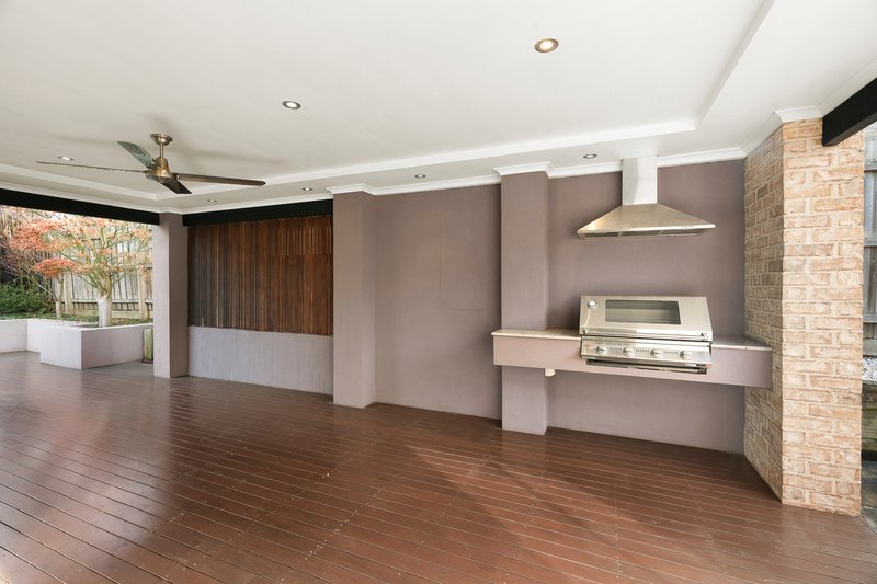 Photo - 31 Streeton Way, Berwick VIC 3806 - Image 8