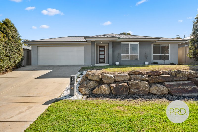 31 Strickland Drive, Boorooma NSW 2650