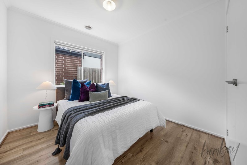 Photo - 31 Stringybark Avenue, Wallan VIC 3756 - Image 3