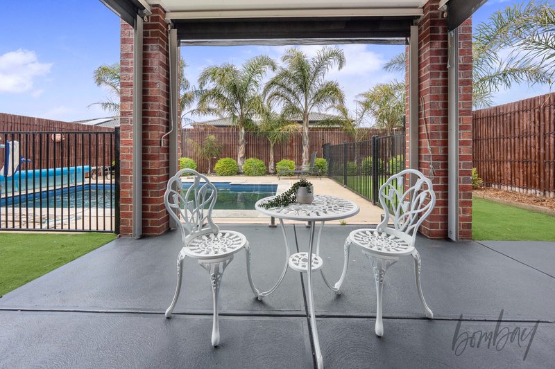 Photo - 31 Stringybark Avenue, Wallan VIC 3756 - Image 15