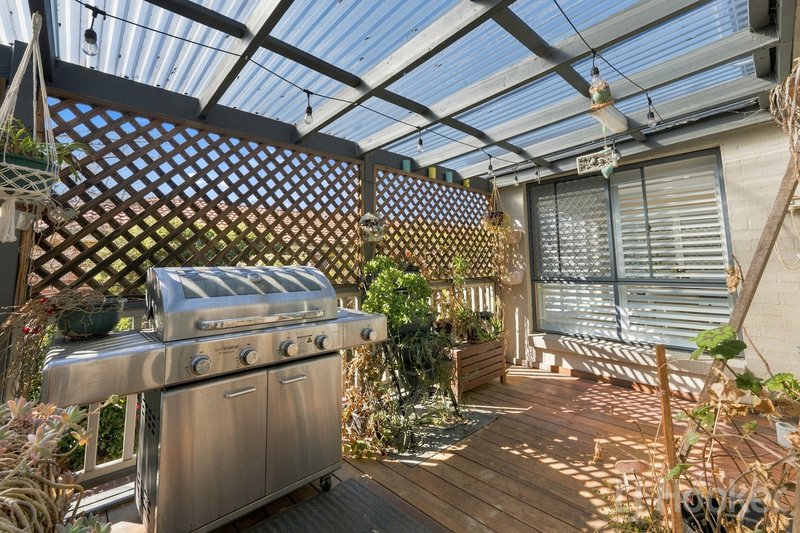 Photo - 31 Stringybark Drive, Jerrabomberra NSW 2619 - Image 22