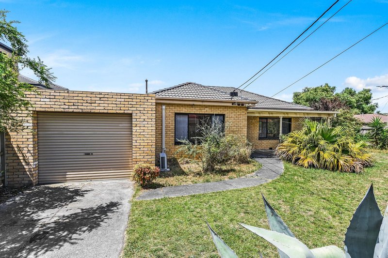 Photo - 31 Stuart Street, Noble Park VIC 3174 - Image 2