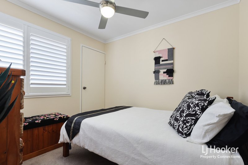 Photo - 31 Sunderland Drive, Bray Park QLD 4500 - Image 12