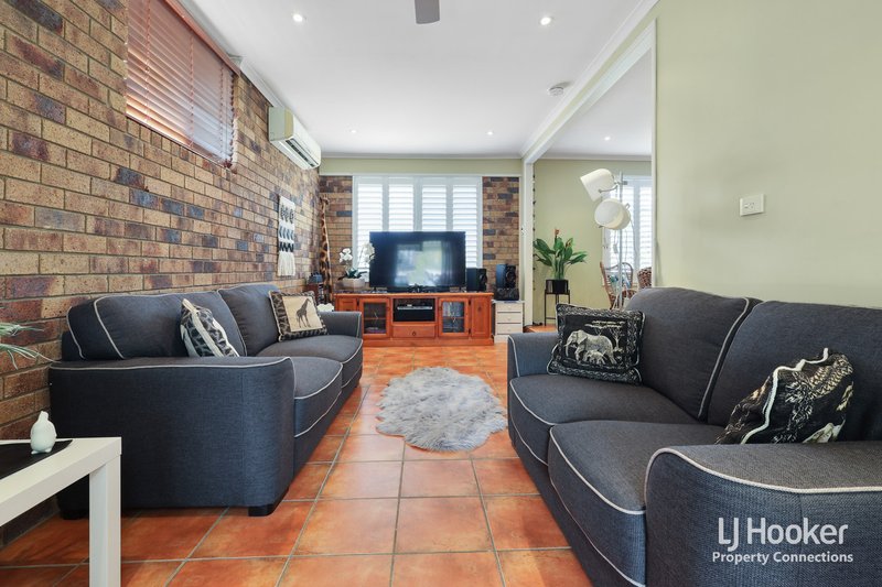 Photo - 31 Sunderland Drive, Bray Park QLD 4500 - Image 6