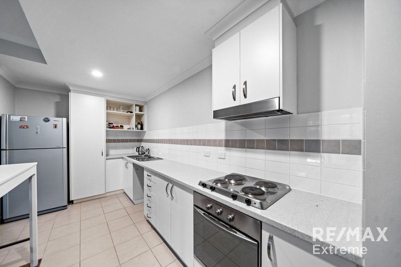 Photo - 3/1 Sunlander Drive, Currambine WA 6028 - Image 7