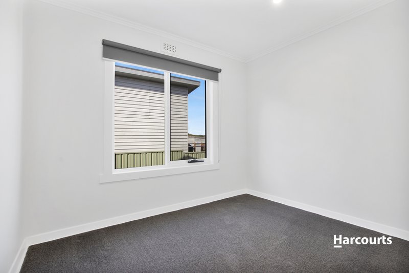 Photo - 31 Surrey Street, Devonport TAS 7310 - Image 10