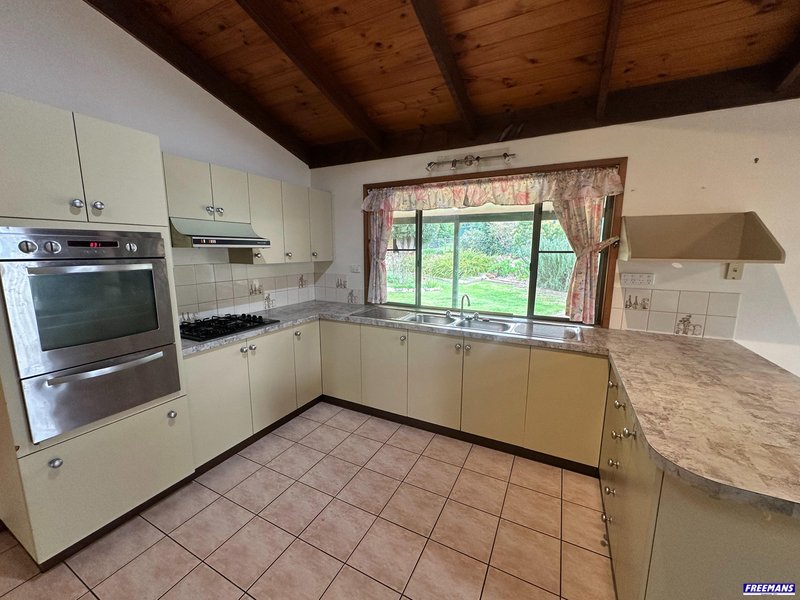 Photo - 31 Tessmanns Road, Kingaroy QLD 4610 - Image 8