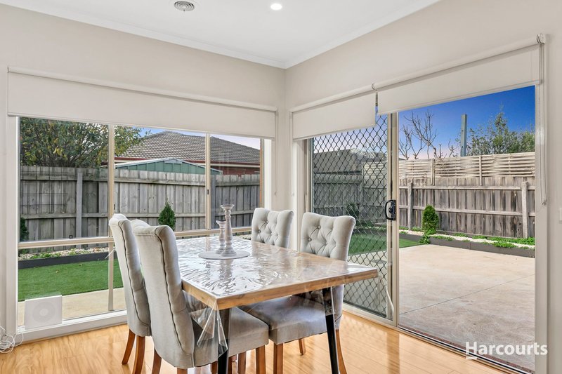 Photo - 31 The Glades , Taylors Hill VIC 3037 - Image 6