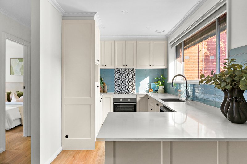 Photo - 3/1 The Grove, Coburg VIC 3058 - Image 1