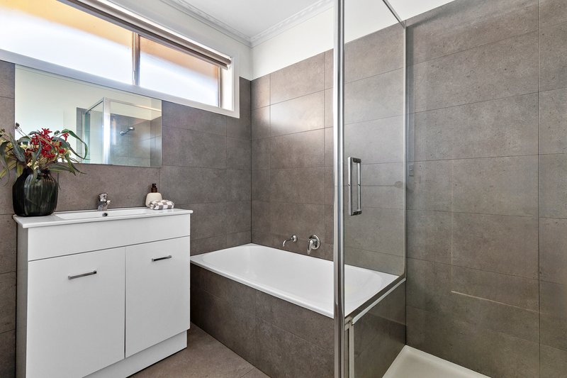 Photo - 3/1 The Grove, Coburg VIC 3058 - Image 11