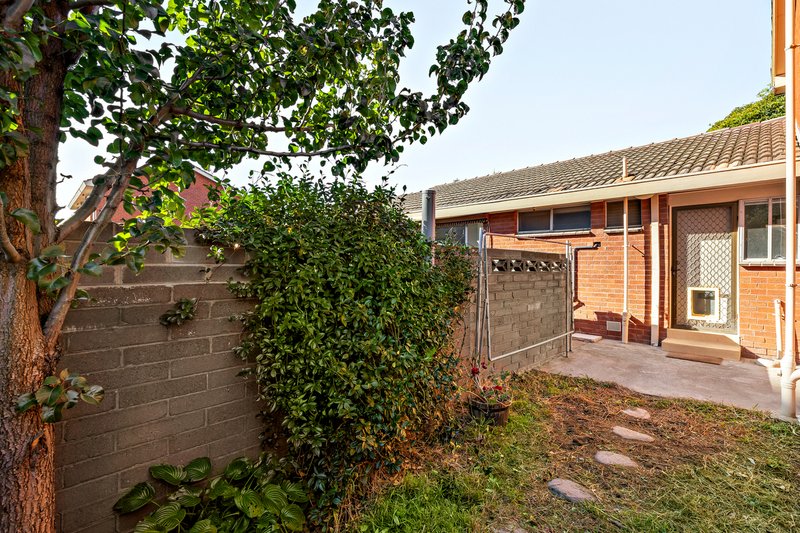 Photo - 3/1 The Grove, Coburg VIC 3058 - Image 13