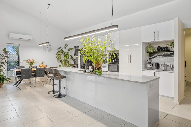 Photo - 31 The Promenade, Pelican Waters QLD 4551 - Image 3