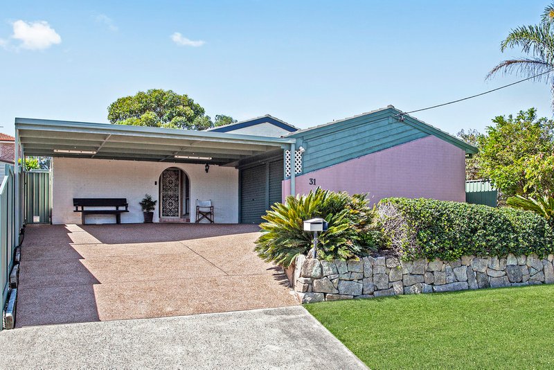 Photo - 31 Thomas Mitchell Road, Killarney Vale NSW 2261 - Image 3