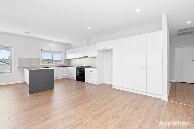 Photo - 31 Thomas Street, Junee NSW 2663 - Image 4