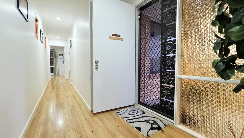 Photo - 31 Tower Road, Werribee VIC 3030 - Image 3