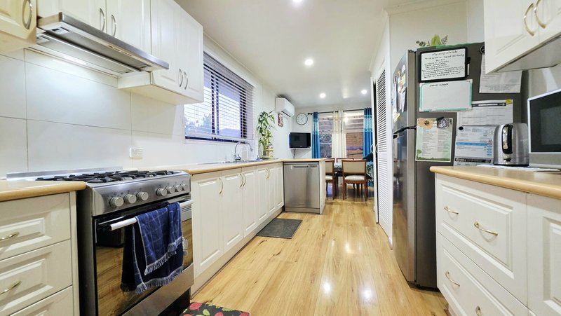 Photo - 31 Tower Road, Werribee VIC 3030 - Image 7