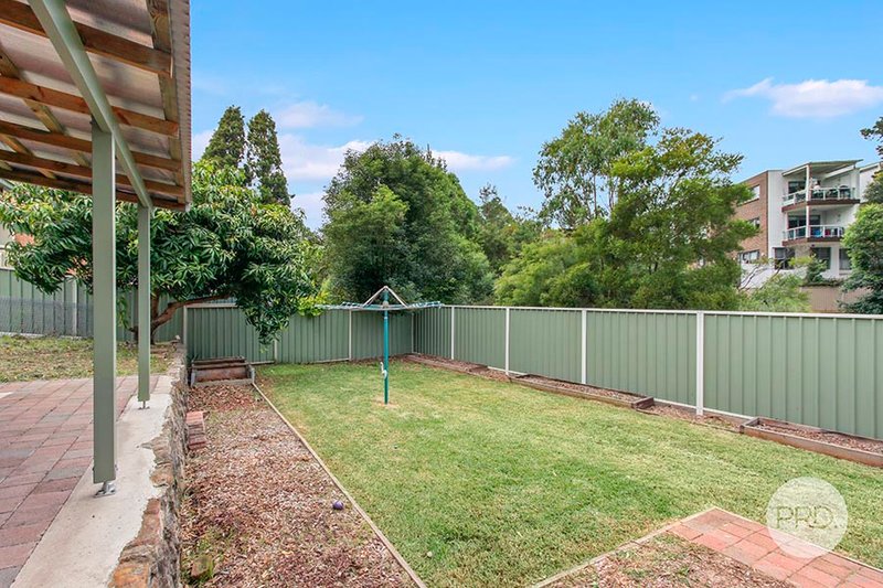 Photo - 31 Trafalgar Street, Peakhurst NSW 2210 - Image 7