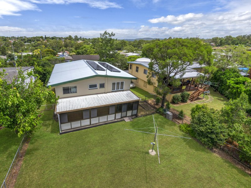 Photo - 31 Trafford Street, Chermside West QLD 4032 - Image 2