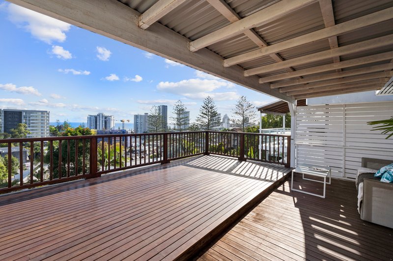 Photo - 31 Tweed Street, Coolangatta QLD 4225 - Image 14