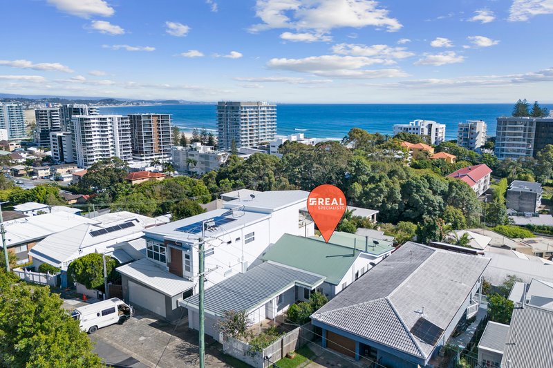 Photo - 31 Tweed Street, Coolangatta QLD 4225 - Image 27