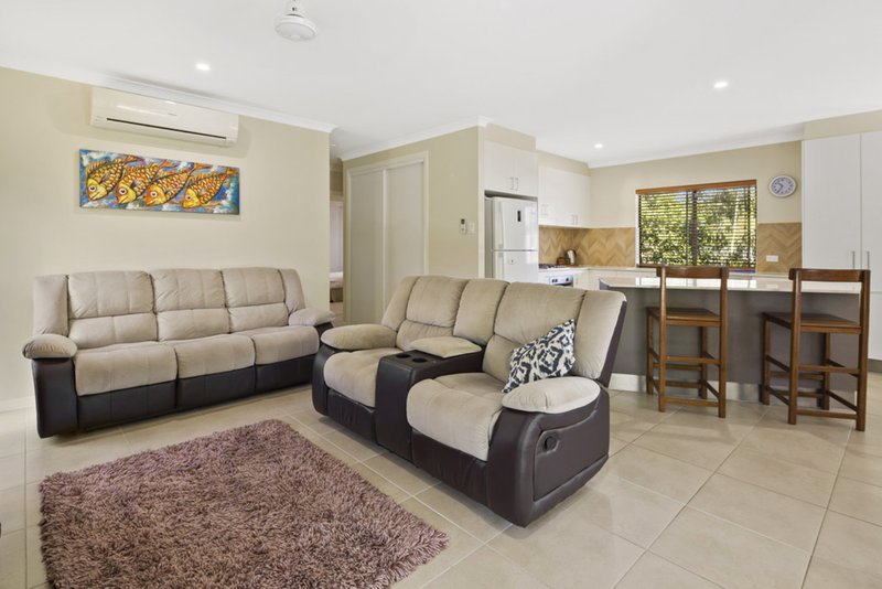 Photo - 31 Twin Creek Court, Cannonvale QLD 4802 - Image 16