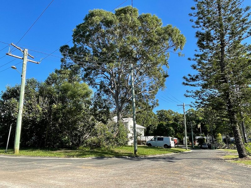 Photo - 31 Udara Drive, Macleay Island QLD 4184 - Image 9