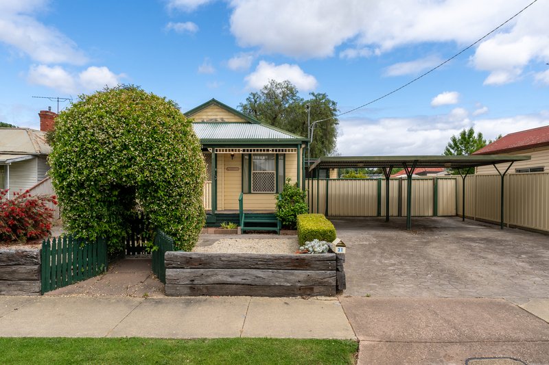 Photo - 31 Victoria Street, Seymour VIC 3660 - Image 3