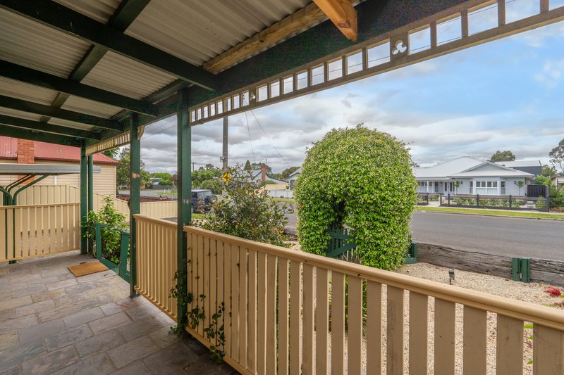 Photo - 31 Victoria Street, Seymour VIC 3660 - Image 4