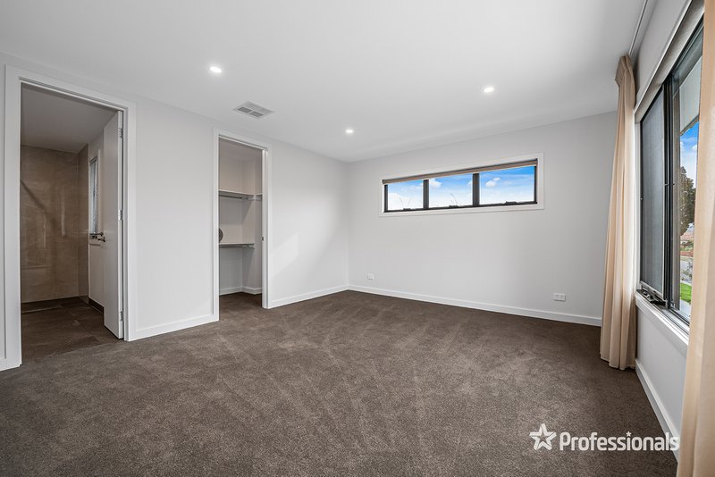 Photo - 31 View Street, Clayton VIC 3168 - Image 8