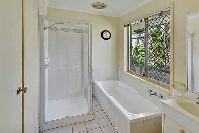 Photo - 31 Village Way, Little Mountain QLD 4551 - Image 5