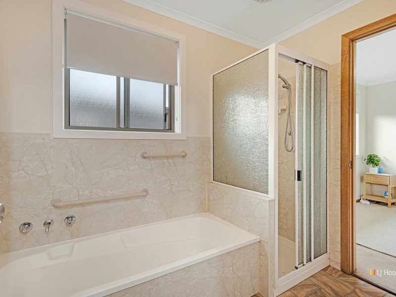 Photo - 31 Walker Street, Wynyard TAS 7325 - Image 11