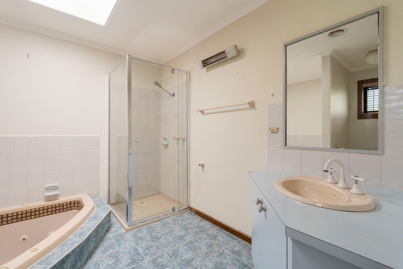 Photo - 31 Wallan Road, Whittlesea VIC 3757 - Image 8