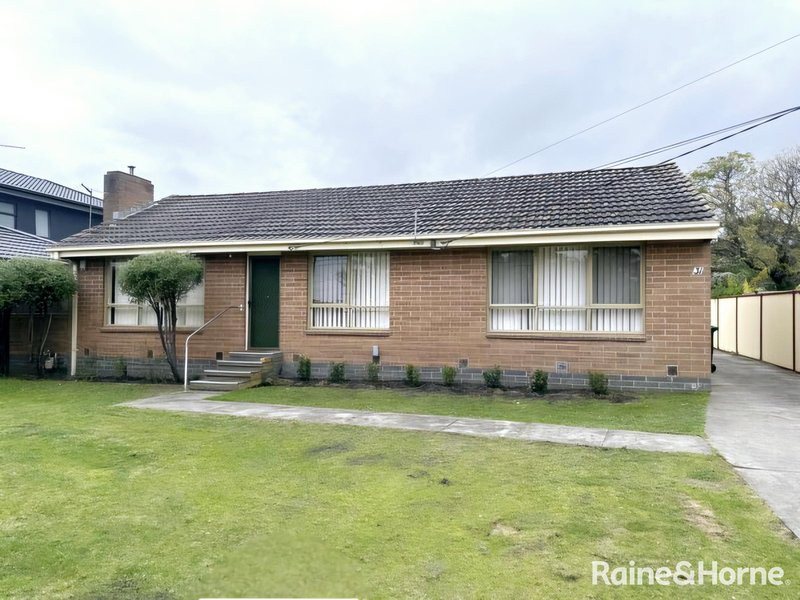 31 Wallarano Drive, Noble Park VIC 3174