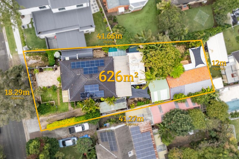 Photo - 31 Warburton Street, Chifley NSW 2036 - Image 1