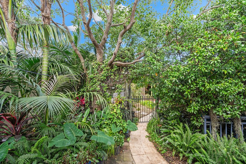 Photo - 31 Warburton Street, Chifley NSW 2036 - Image 11