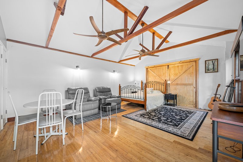 Photo - 31 Warburton Street, Chifley NSW 2036 - Image 15