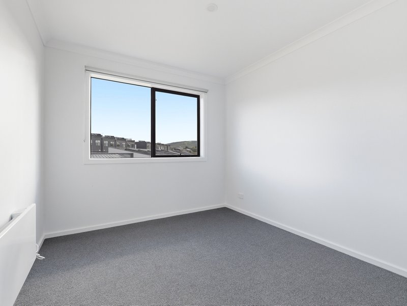 Photo - 31 Warin Lane, Bacchus Marsh VIC 3340 - Image 10