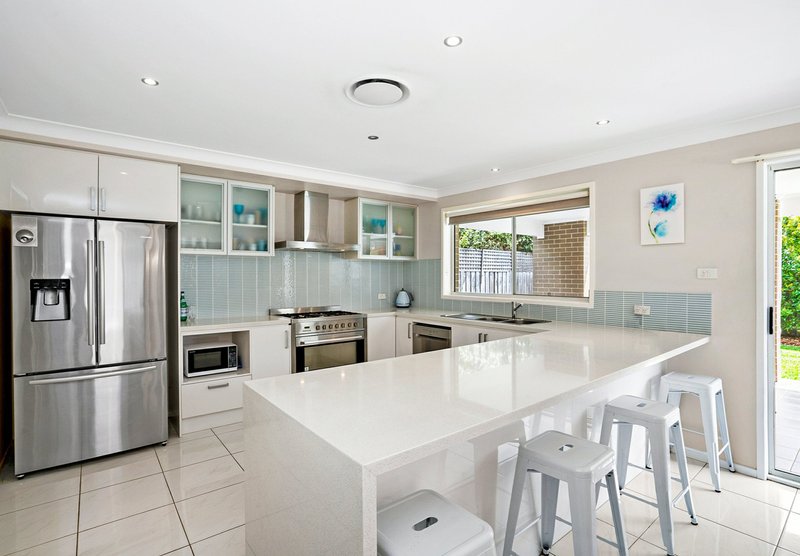 Photo - 31 Watergum Drive, Warriewood NSW 2102 - Image 3