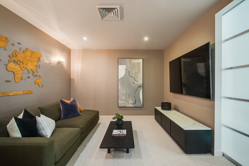 Photo - 31 Waterline Crescent, Bulimba QLD 4171 - Image 11