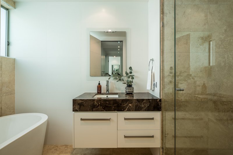 Photo - 31 Waterline Crescent, Bulimba QLD 4171 - Image 16