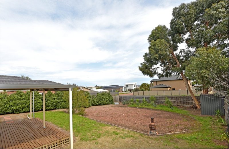 Photo - 31 Wattlehill Grove, St Leonards VIC 3223 - Image 11