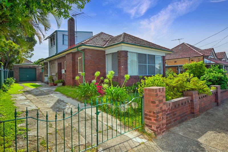 Photo - 31 Wentworth Street, Tempe NSW 2044 - Image 1