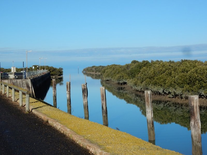 Photo - 31 Wharf Crescent, Port Wakefield SA 5550 - Image 11