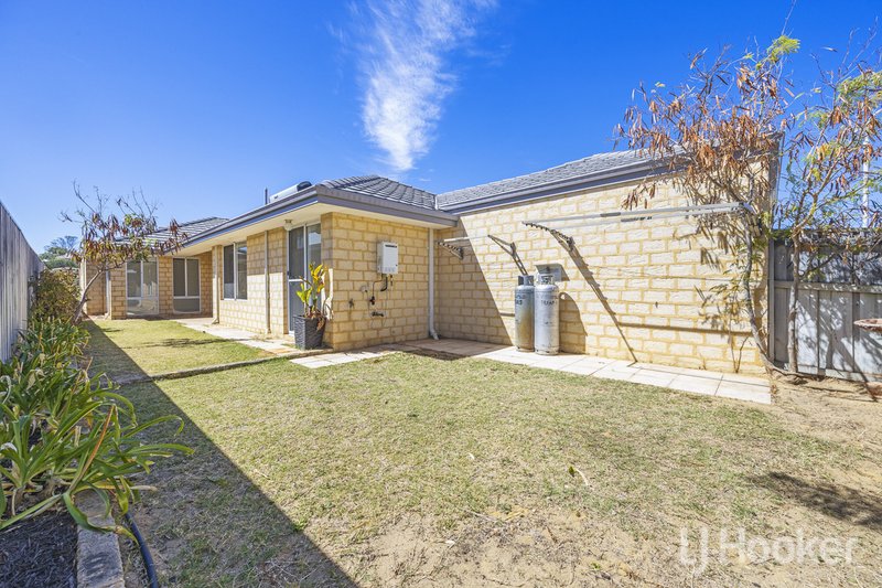 Photo - 31 Whitecap Street, Yanchep WA 6035 - Image 14