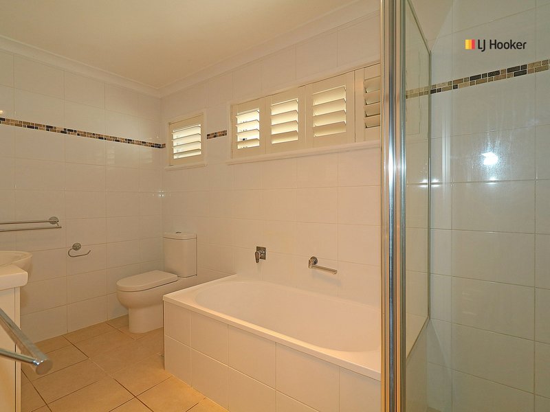 Photo - 31 Wilks Avenue, Kooringal NSW 2650 - Image 9