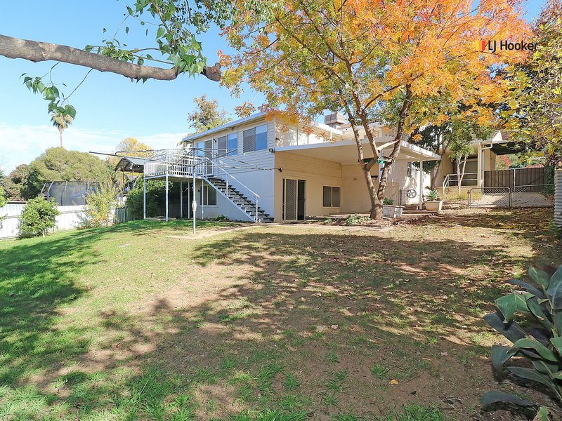 Photo - 31 Wilks Avenue, Kooringal NSW 2650 - Image 12