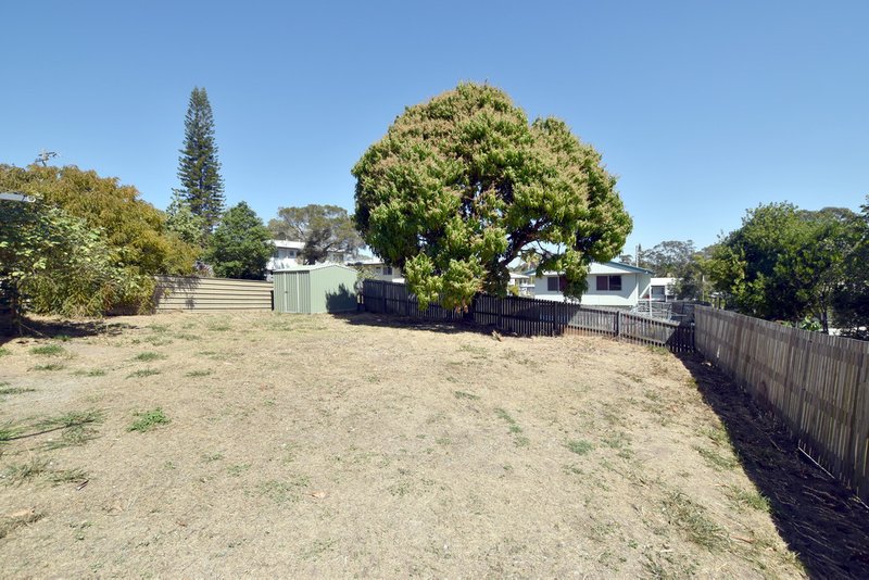 Photo - 31 Wilson Street, New Auckland QLD 4680 - Image 12