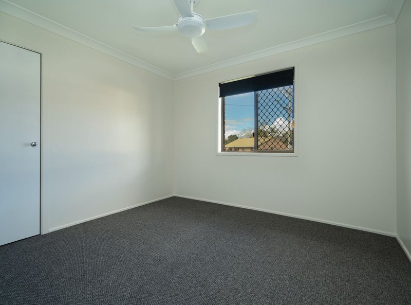 Photo - 31 Wine Drive, Wilsonton QLD 4350 - Image 7