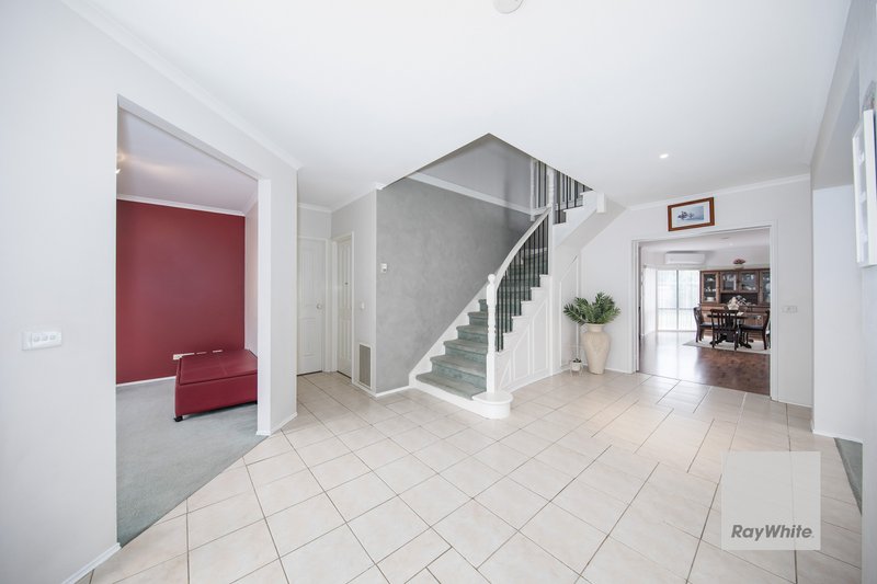 Photo - 31 Wolviston Avenue, Hillside VIC 3037 - Image 3